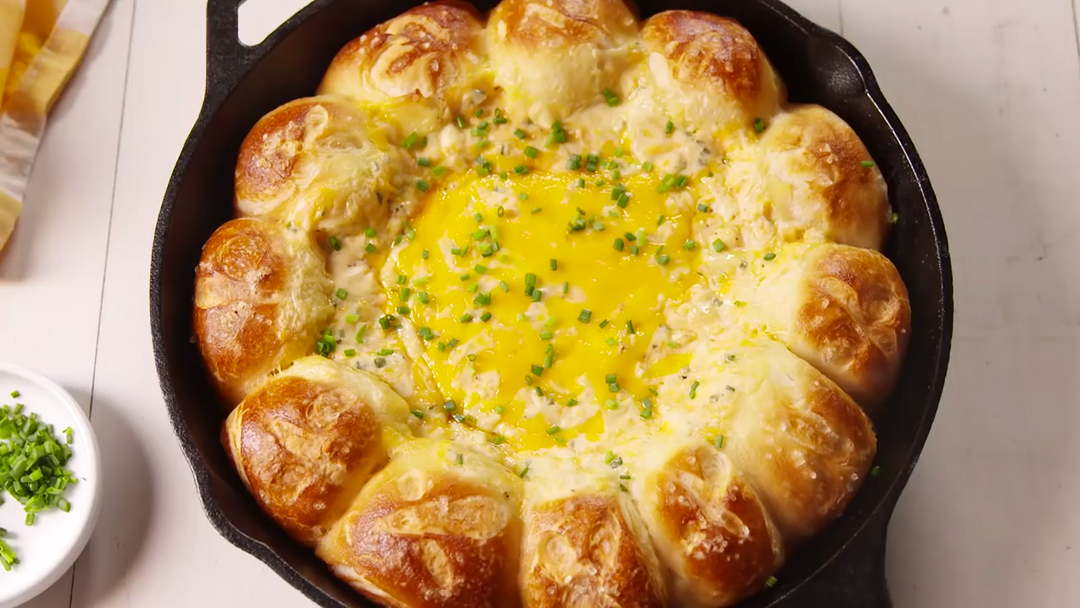 4th of July Pretzel Ring Beer Cheese Dip in a Skillet